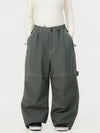 Pantalon de ski ample UrbanCraft Workwear pour femme, avec conception offrant une meilleure mobilité des genoux