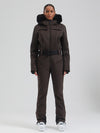 Combinaison de ski évasée Gsou Snow Mountain Chic pour femme, ornée de fausse fourrure.