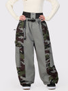 Pantalon de neige extra ample Wild Motion pour femme, à blocs de couleurs réfléchissants.