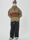 Combinaison de snowboard ample pour femme, style freeride.