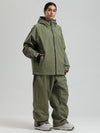 Combinaisons de snowboard Gsou Snow Mountain Chill FlexStyle pour femmes, adaptées aux terrains urbains.