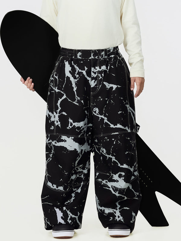 Pantalon de ski ample UrbanCraft Workwear pour homme, avec conception offrant une mobilité accrue des genoux.
