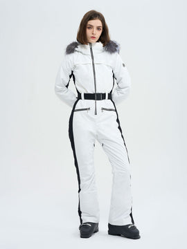 Combinaison de ski évasée pour femme, style montagne chic, avec bordure en fausse fourrure.