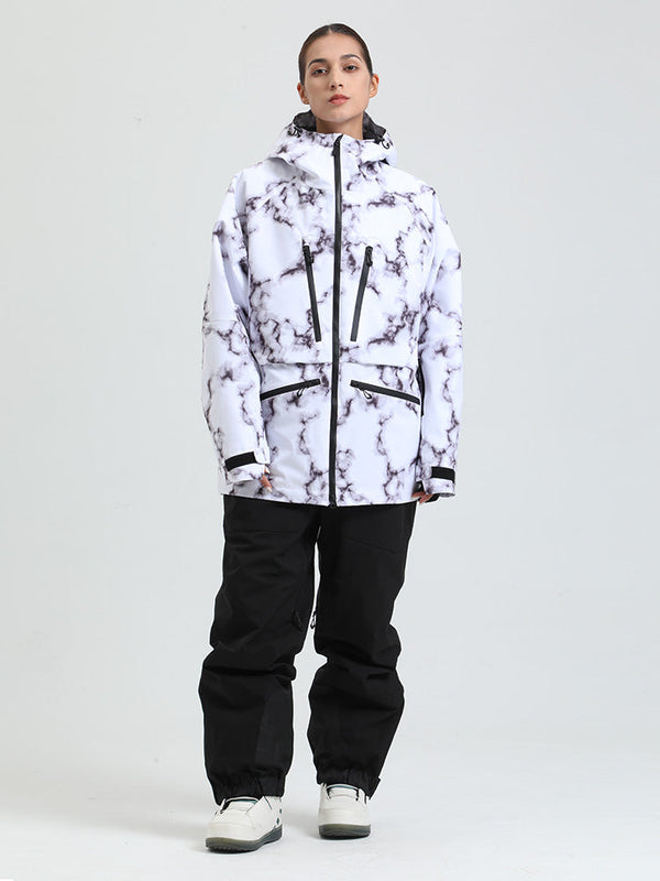 Combinaison de ski Gsou Snow pour femme, résistante et fonctionnelle, idéale pour la montagne.