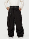 Pantalon de neige cargo ample et fonctionnel pour homme, avec ceinture utilitaire et poches multiples.
