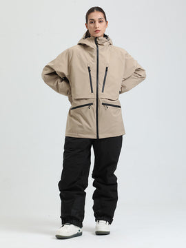 Combinaison de ski cargo multifonctionnelle Gsou Snow pour femme, résistante et performante.