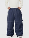 Pantalon de ski ample UrbanCraft Workwear pour homme, avec conception offrant une mobilité accrue des genoux.